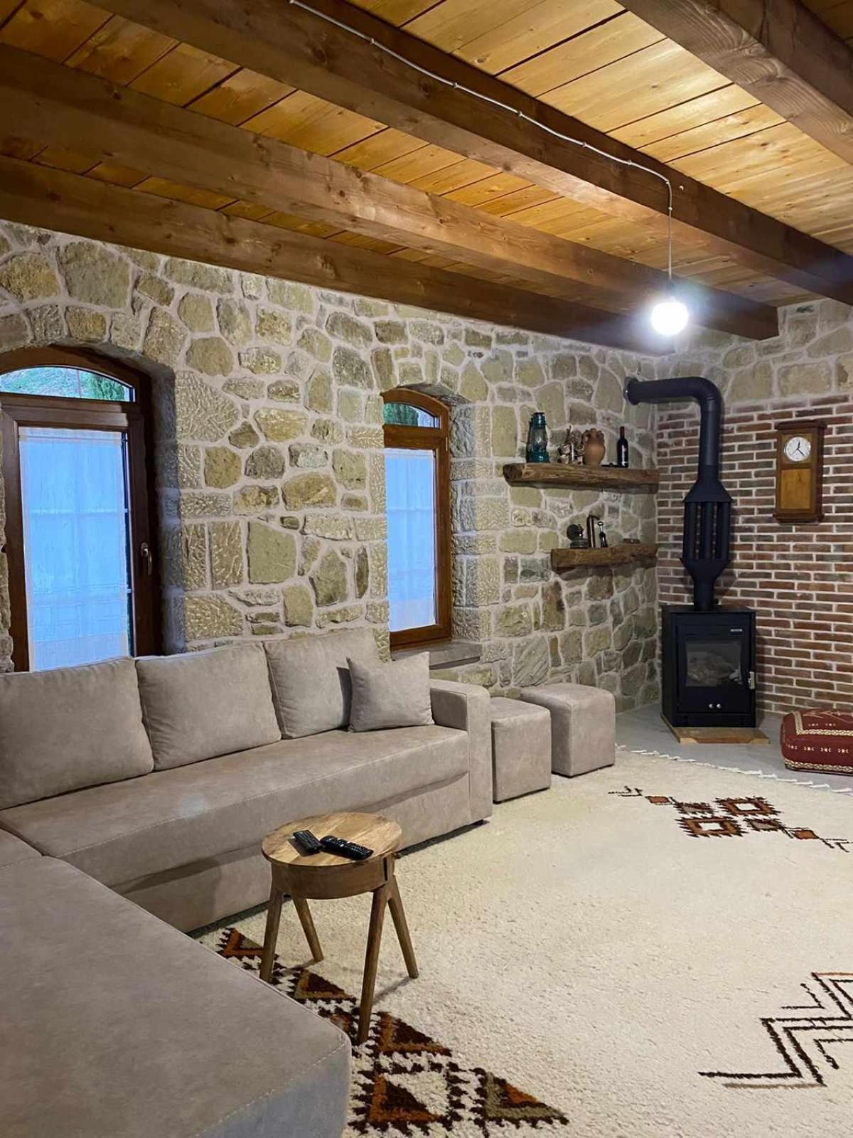 Bujtina Salko Villa Mucaj ภายนอก รูปภาพ