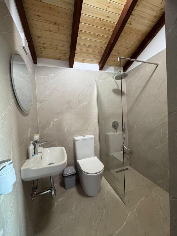 Bujtina Salko Villa Mucaj ภายนอก รูปภาพ